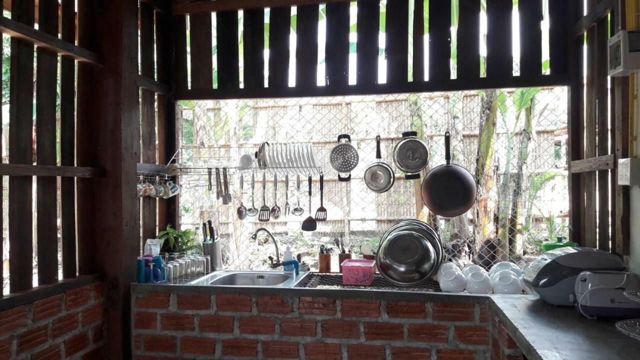 ฮ้างนาตาจันทร์ Villa Pua Exterior photo