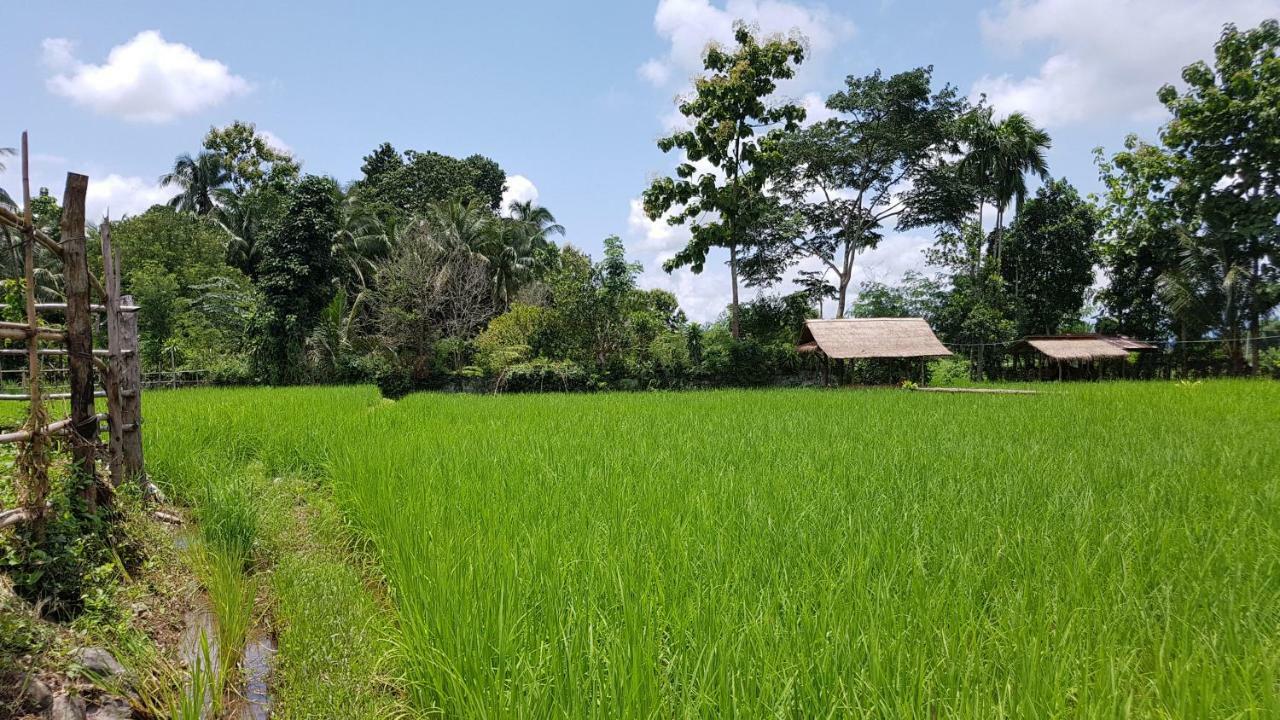 ฮ้างนาตาจันทร์ Villa Pua Exterior photo