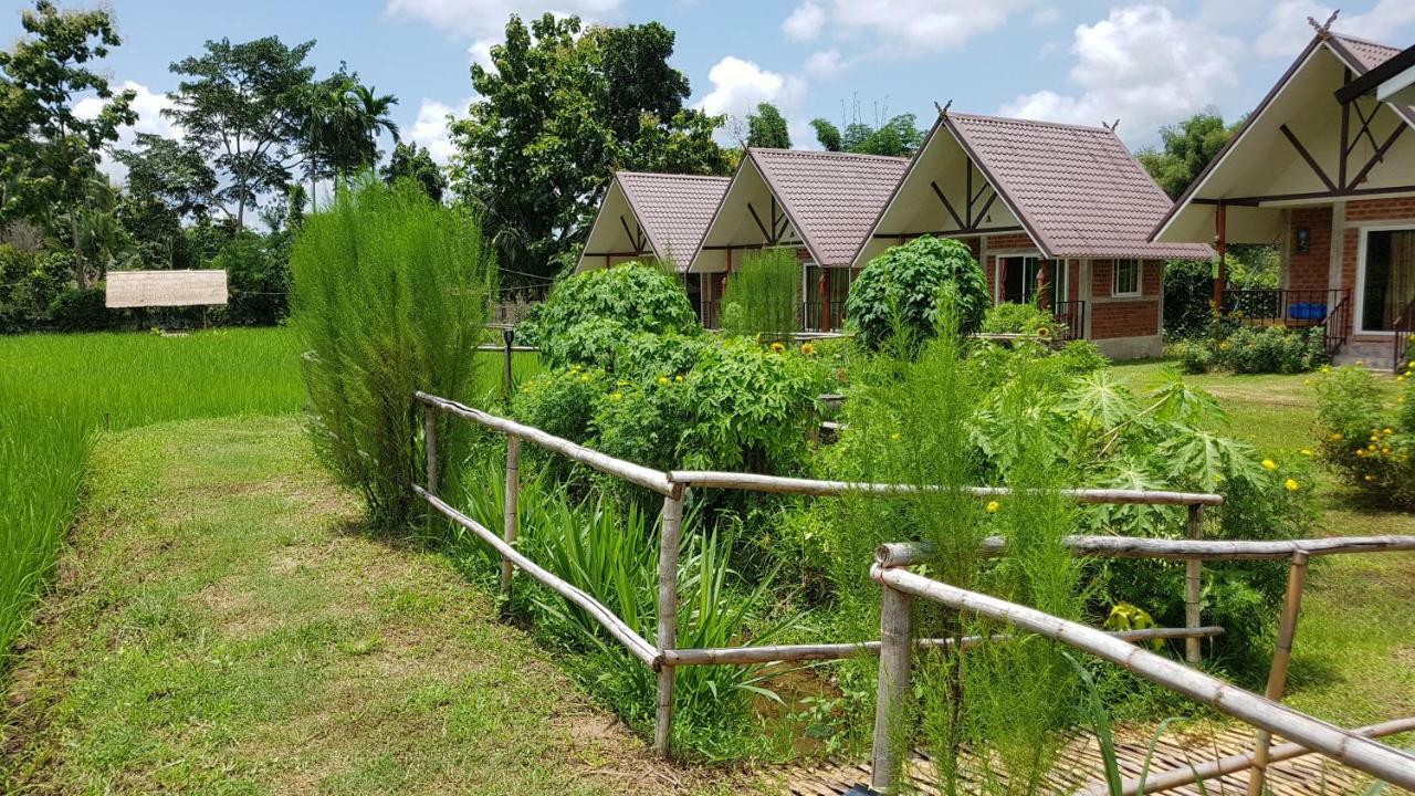 ฮ้างนาตาจันทร์ Villa Pua Exterior photo